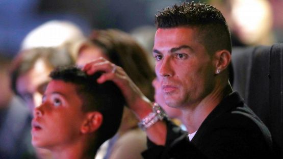 Khabib: "CR7 teme suo figlio non abbia "fame" per essere il suo erede"