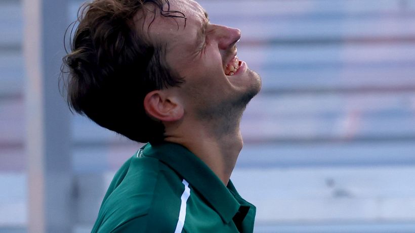 Tennis, Medvedev dopo l'ultimo match: "Non riuscivo a muovermi"