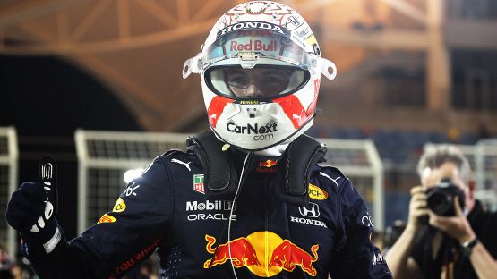 F1, Verstappen in pole, le foto