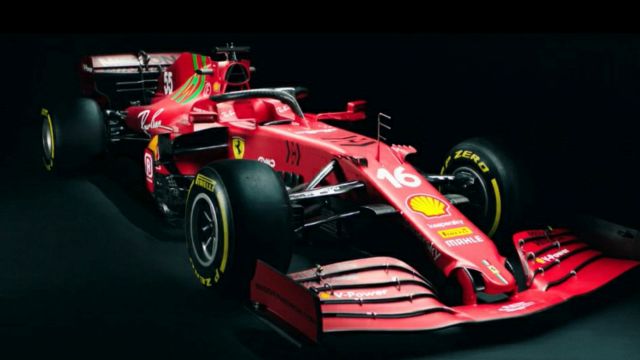 Ferrari SF21: la speranza corre sul web, tifosi divisi sul verde