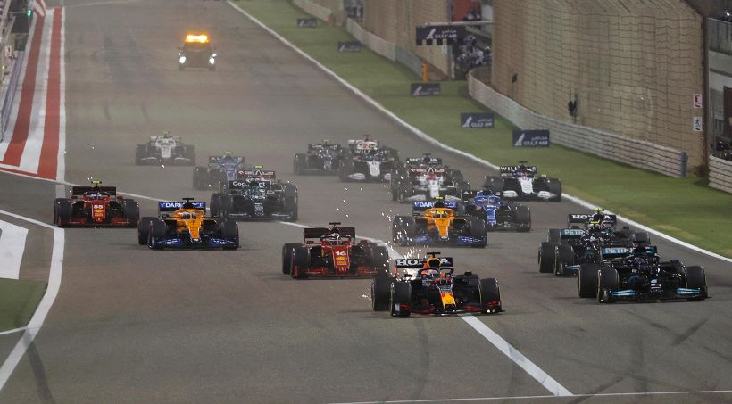F1: "pasticcio Red Bull su Max", il web si interroga