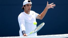 Lorenzo Musetti: l'uomo oltre il tennis