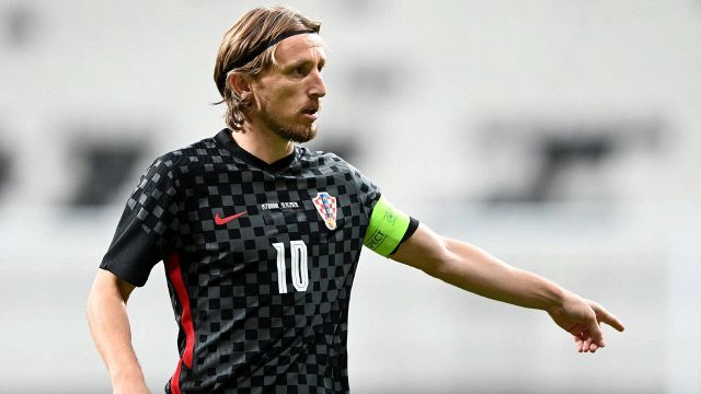 Modric supera Srna: record di presenze con la Croazia