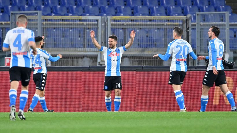 Roma-Napoli 0-2: doppio Mertens, colpo dei partenopei all'Olimpico. Le pagelle