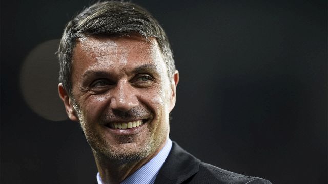 Mercato Milan, proposto l'ex Inter a Maldini: trattativa calda