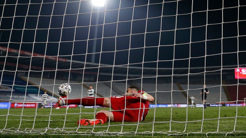 Mitrovic risponde a Ronaldo: "Non credo che la palla sia entrata"