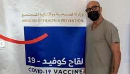 Walter Zenga si vaccina contro il Covid con il cinese:le risposte