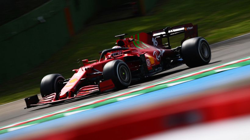 Le Ferrari braccano i favoriti nelle prime libere di Imola