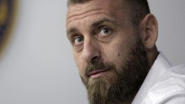 De Rossi agli amici: "Ho avuto paura"
