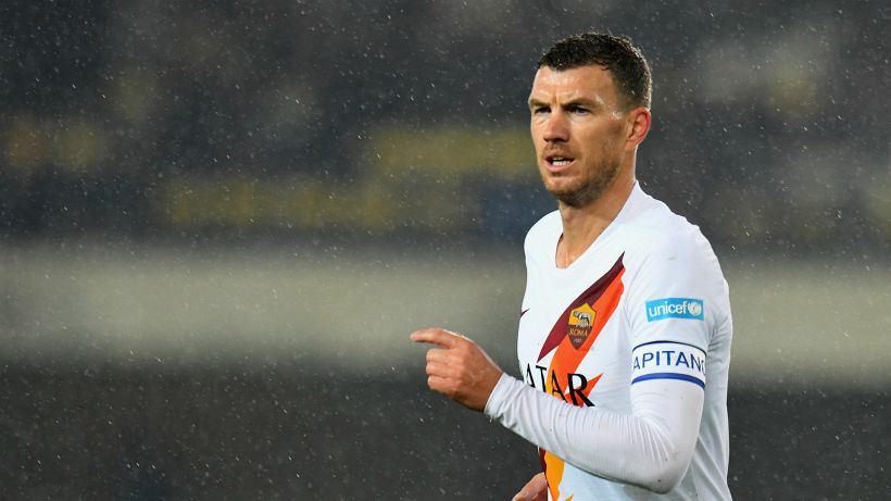 Roma, Dzeko dribbla il mercato: "La fascia? Ora non conta"