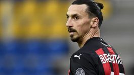 Milan, Ibrahimovic se la prende con Donnarumma e chiama Giroud