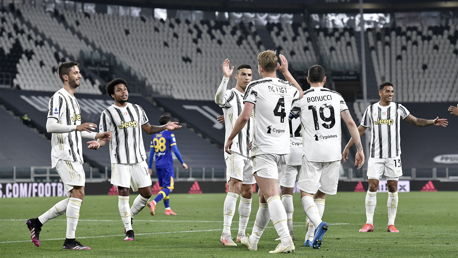 Serie A, Juventus-Parma 3-1: le foto