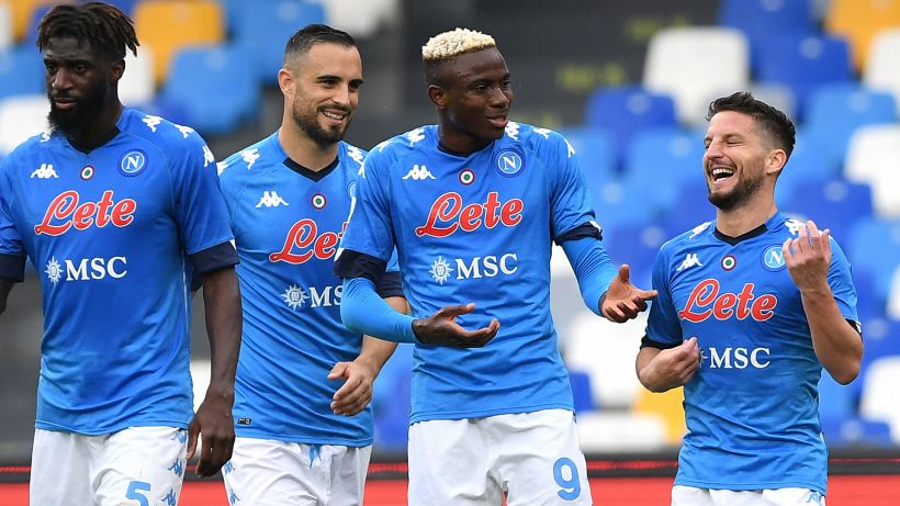 Napoli-Crotone 4-3: emozioni e goal, la spuntano gli azzurri
