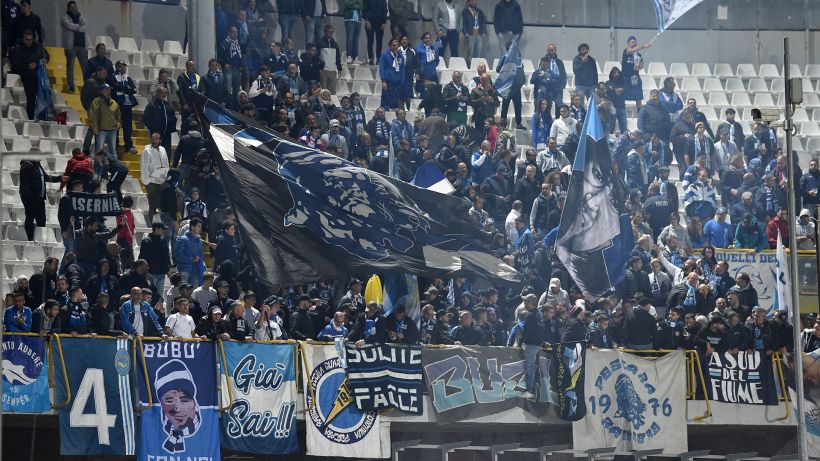 Caso Pescara: la Serie B valuta lo stop del campionato