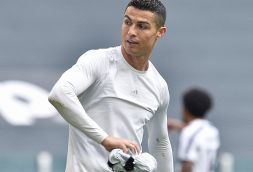 Juve, Ronaldo: clamoroso ritorno di fiamma, esplode bufera social