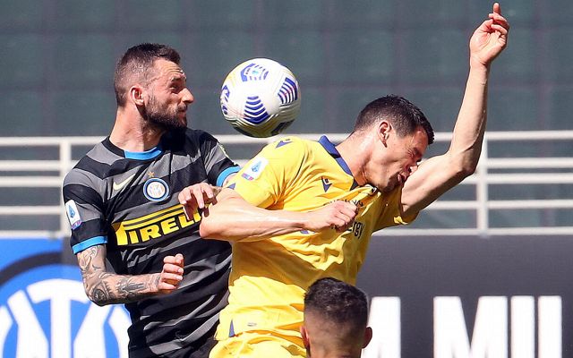 Inter-Verona: Cosa dice il regolamento su gol annullato a Faraoni