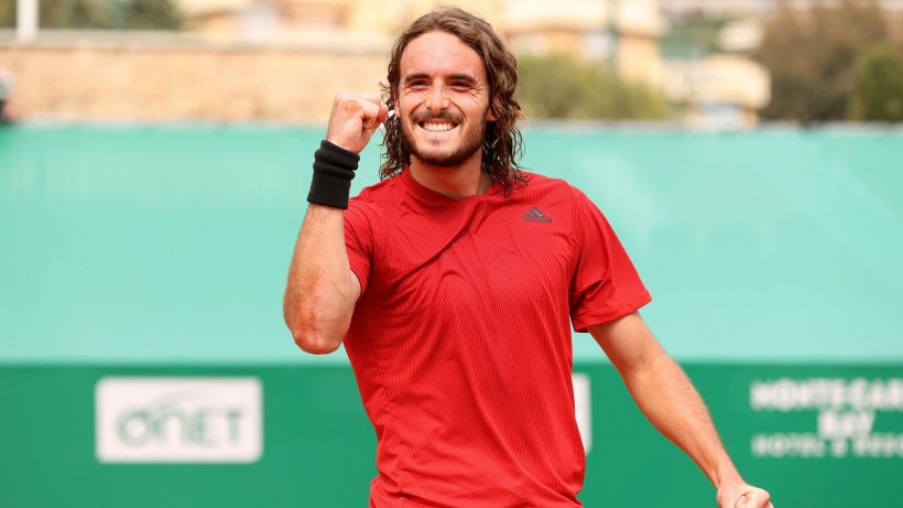 Tsitsipas vince a Montecarlo, Rublev dominato in finale