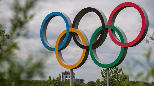 Tokyo 2020, tre atleti positivi: le Olimpiadi ora tremano