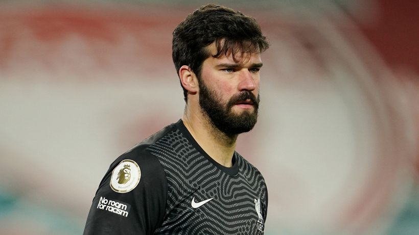 Clamoroso gol di Alisson, il Liverpool spera ancora