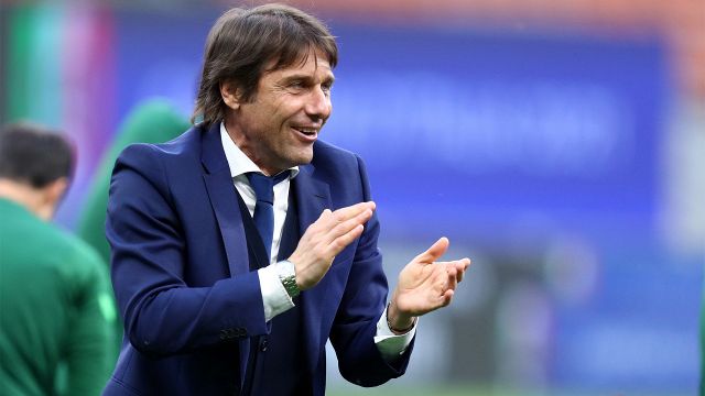 Inter, Antonio Conte punge le avversarie e omaggia i tifosi