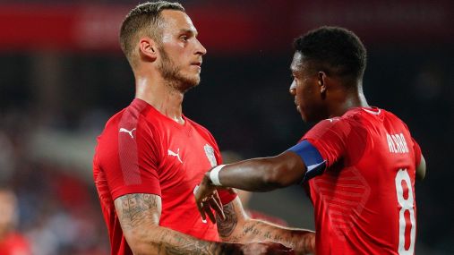 Euro 2020: Arnautovic e Alaba prendono per mano l'Austria