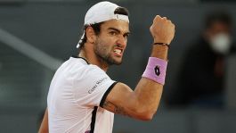 Berrettini, rimonta irresistibile: è in semifinale a Madrid