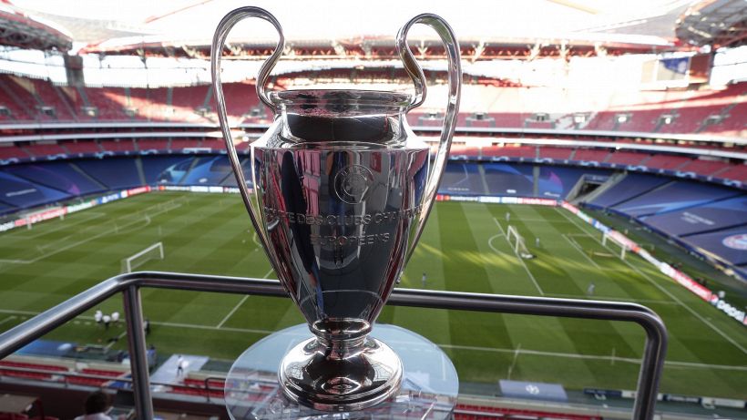 La finale di Champions League 2021 cambia sede: si giocherà a Oporto