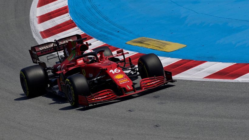 F1, Ferrari: Leclerc e Sainz sono carichi per le qualifiche