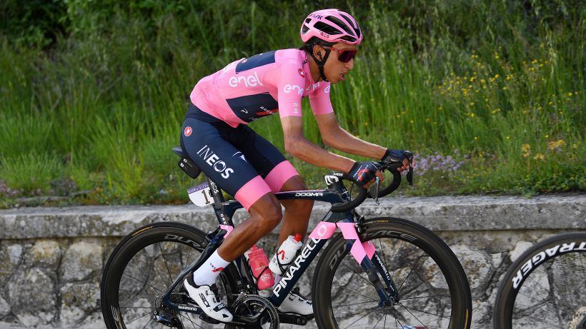 Giro d’Italia, Bernal e le insidie di Montalcino: "Sarei contento di non perdere tempo"