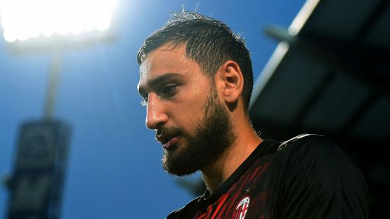 Donnarumma: "I tifosi aiutano, bisogna sopportare le critiche"
