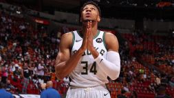 Milwaukee già in semifinale a Est, Giannis travolge Miami