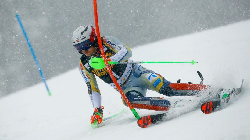 Sci, slalom maschile: vince McGrath, coppa a Kristoffersen
