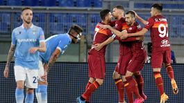 Serie A, Roma-Lazio 2-0: le foto