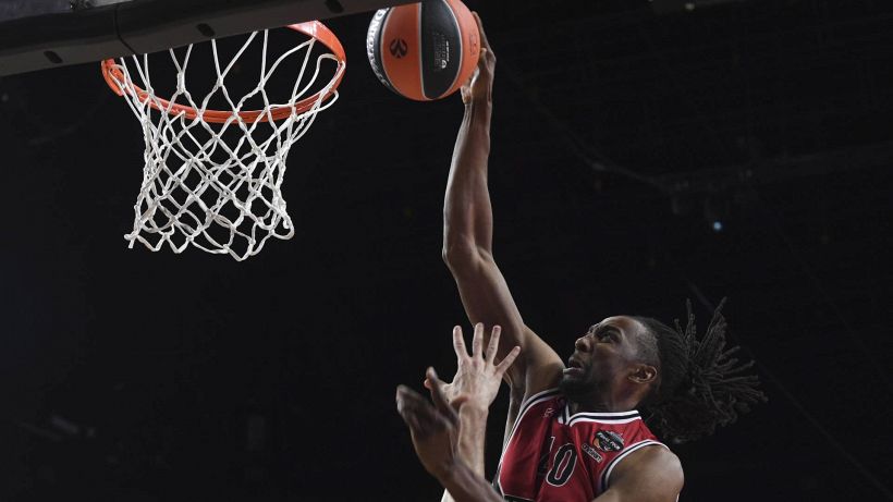 Basket, l'Olimpia Milano saluta Jeremy Evans