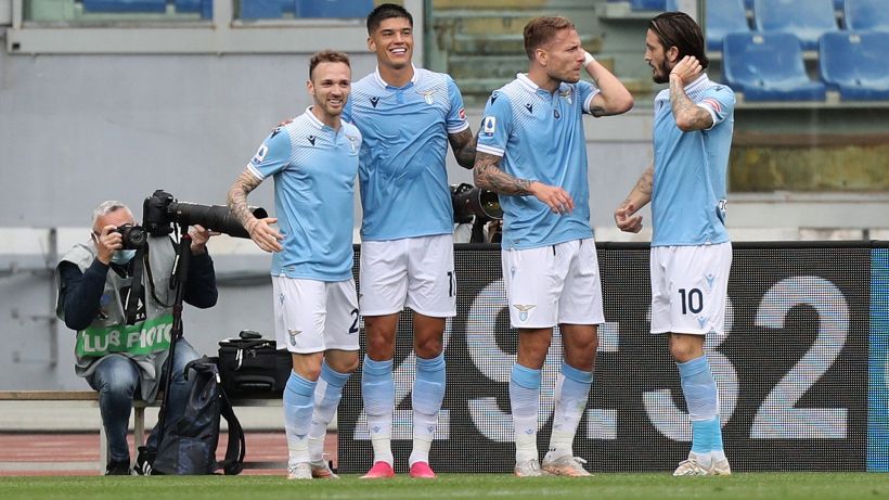 Lazio-Genoa 4-3: succede di tutto, vittoria biancoceleste di misura