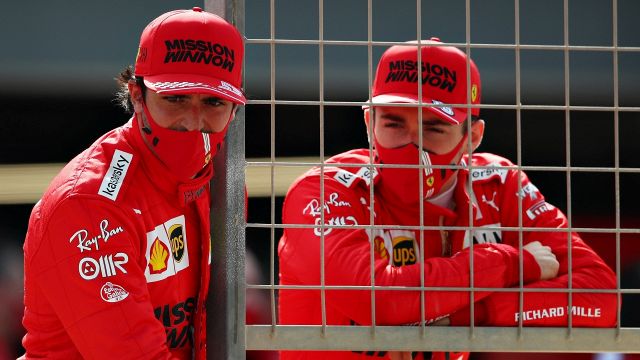 F1, duello in Ferrari: Sainz manda un messaggio a Leclerc