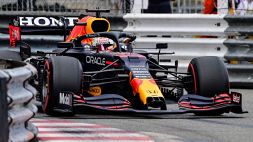 Verstappen: "Leclerc non l'ha fatto apposta"