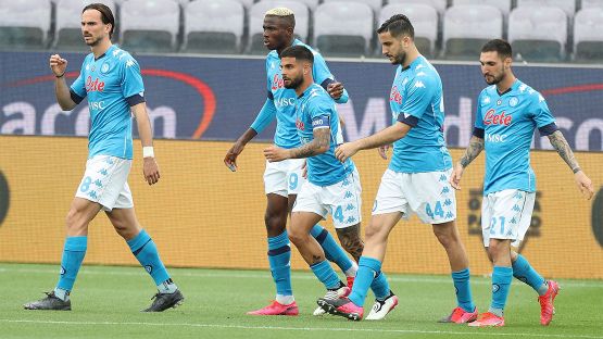 Napoli, controsorpasso alla Juventus: Champions a un passo