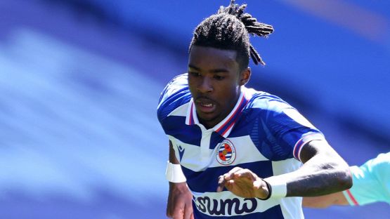 Bayern Monaco è ufficiale: preso Omar Richards dal Reading