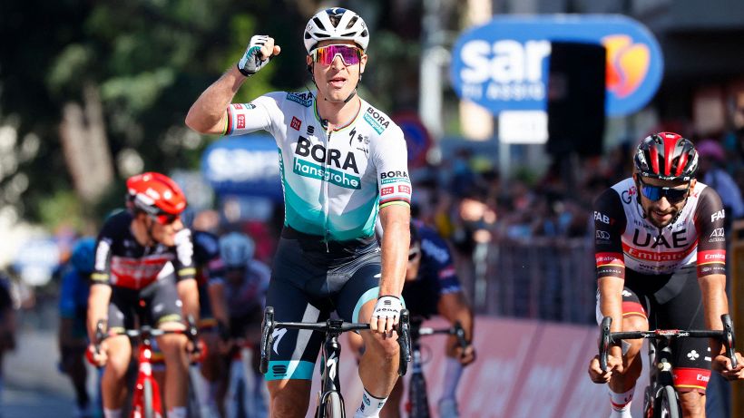 Giro d’Italia, a Foligno arriva l’acuto di Peter Sagan
