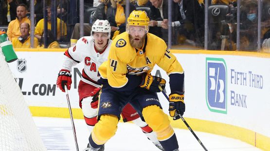 NHL: Colorado vola, i Predators riaprono la serie
