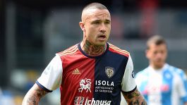 Mercato Inter: cambia il futuro di Radja Nainggolan, le ultime