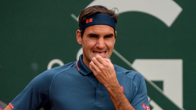 Tennis, esordio no per Federer a Ginevra