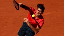 Roland Garros, ritorno vincente per Roger Federer: battuto Istomin