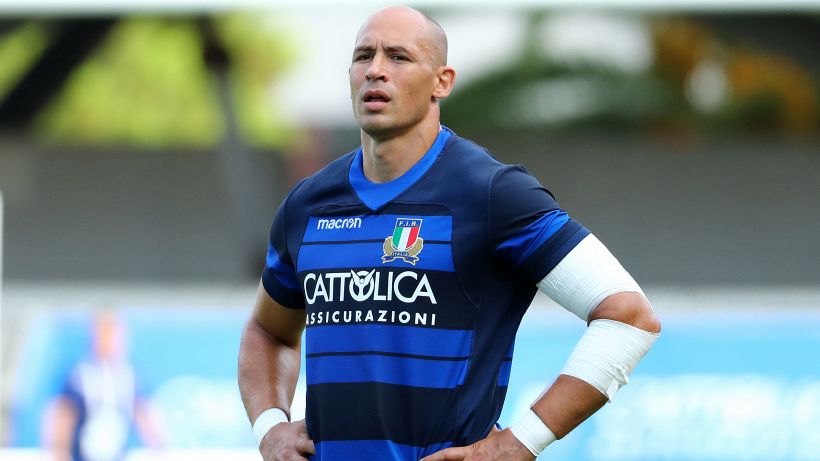 Infortunio serio per Parisse: tre mesi di stop