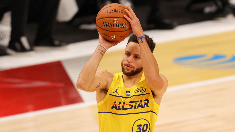 NBA: Curry da sogno, oscurato Williamson