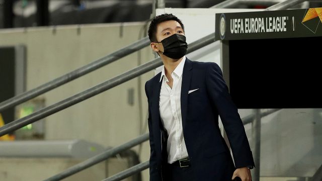 Inter, Zhang chiederà ai giocatori di rinunciare a due mensilità