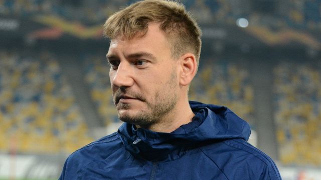 L'addio al calcio di Bendtner: l'ex Juve si ritira