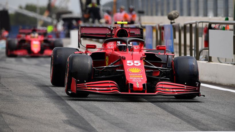 F1, Ferrari: Sainz e Leclerc pronti al duello in famiglia