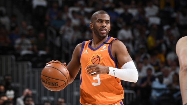 NBA, Chris Paul elogia i Suns: "Squadra speciale"
